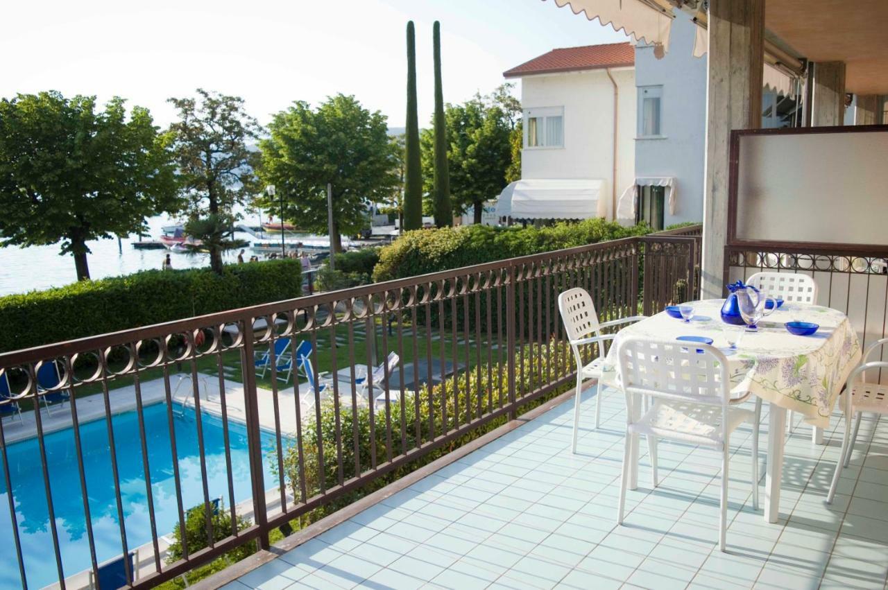 Apartments Rainer - Front Lake Bardolino Exteriör bild